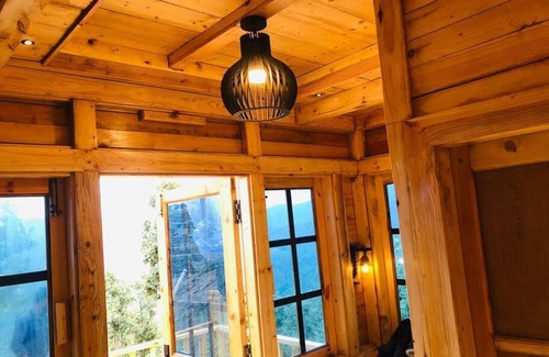 Kaul House | Exceptional Stay at Snovika - Pet Friendly & Breakfast Included