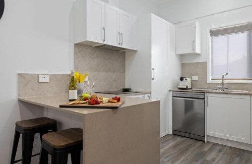Berridale Apartment | Family-Friendly Retreat at Snow-Berri Hotel Awaits You