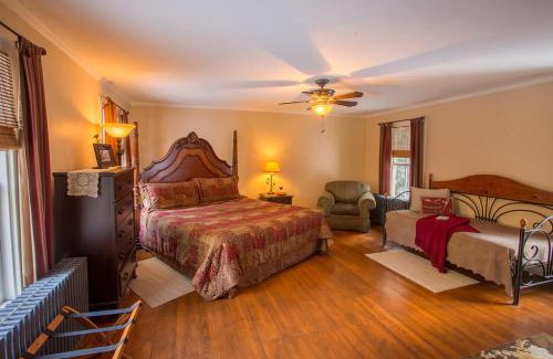 Keene Valley Bed & Breakfast | Discover Snow Goose Bed and Breakfast - Rated 9.5/10
