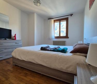 Giustino Apartment | Cozy Snow Home Apartment - Ideal for Families and Fun