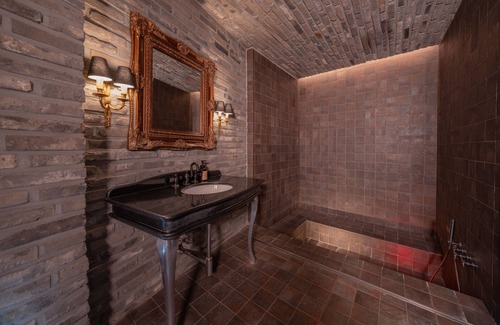 Seocho-dong Hotel | Discover Snow Hotel: Rated 8.8 with Family-Friendly Amenities