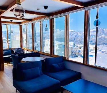Nozawaonsen House | Inviting Snow Palace Nozawa with Kitchen & 9.5/10 Rating