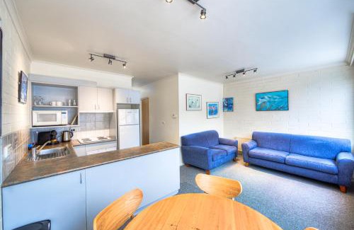 Falls Creek Apartment | Cozy Snow Ski Apartments: Family-Friendly Retreat Awaits