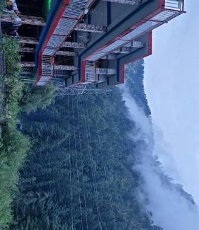 Kasol Bed & Breakfast | Experience Scenic Retreat at Snow View Guest House
