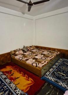 Kasol Bed & Breakfast | Experience Scenic Retreat at Snow View Guest House