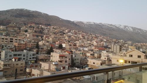 Majdal al-Shams House | Inviting Snow View Suite with Hot Tub & Breakfast Included