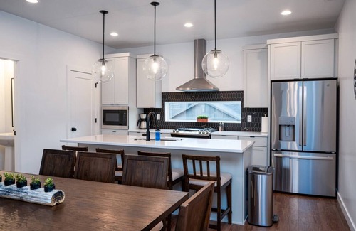 Mountain Green House | Experience Snowbasin Chalet: Family-Friendly Amenities Await