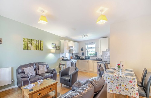 Great Hatfield Cottage | Pet-Friendly 2-Bedroom Getaway in Great Hatfield