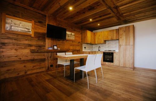 Sauze d'Oulx Apartment | Discover Family-Friendly Snowflake Appartamenti Jouvenceaux