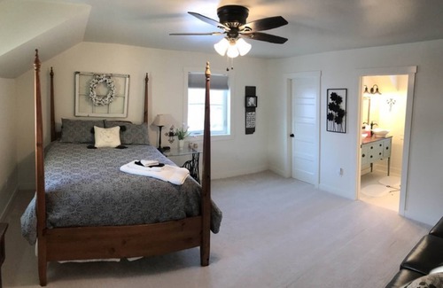 Palmer Bed & Breakfast | Experience Unmatched Comfort at Snowgoose Pond B&B