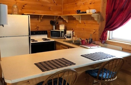 Stewartstown House | Snowmobile/ ATV direct access Rental cabin