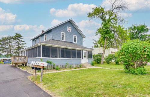 Mound Apartment | Relaxing Lakefront Apartment with Fire Pit & Ocean View