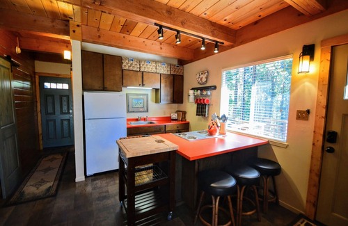 Arnold Cabin | Discover Brown Bear Hideaway: Cozy Retreat with Ocean View