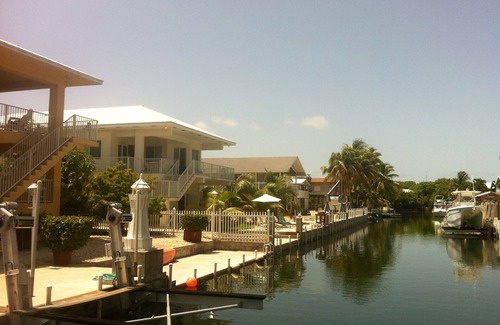 Ramrod Key House | Guest Rated: 10/10 Snowscape - Tropical Home by the Canal