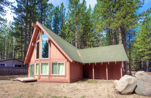 Black Bart House | Perfect Family Retreat at Snowshoe Chalet Cabin