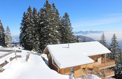 Bad Sankt Leonhard im Lavanttal House | Guest Rated: Sonnenblickhütte with Family-Friendly Amenities
