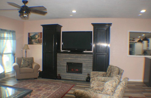Grove City Apartment | Steps from Florida's Iconic Gulf Beaches with Ocean Views