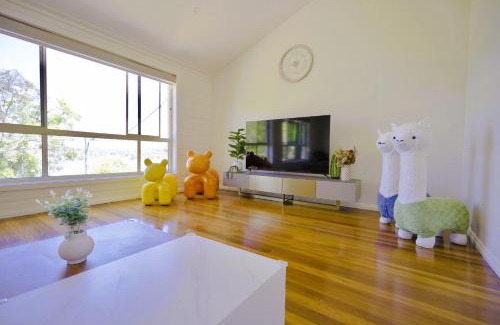 Fishing Point House | Charming So Sweet Home with Scenic Water View & Hot Tub