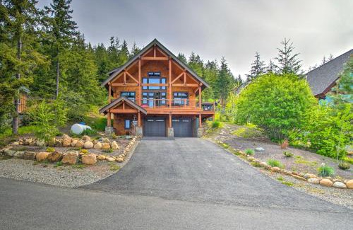 Ronald House | Idyllic Cle Elum Cabin with Hot Tub and Scenic Views