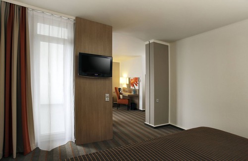 Nied Hotel | Relax at H4 Hotel Frankfurt Messe with Spa & Family Amenities