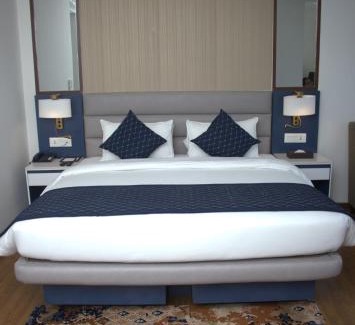 Itahari Hotel | Elegant Soaltee Westend Itahari with Oceanfront Views