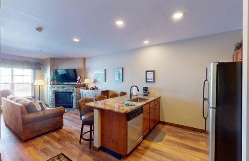 Snowshoe Condo | Soaring Eagle #314 - Brigham Studio Condo by RedAwning