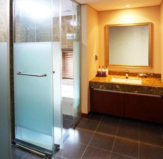 Yeongju Hotel | Relaxing Sobaeksan Punggi Spa Resort with Family-Friendly Amenities