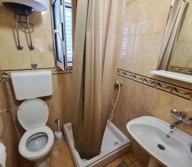 Golubovina House | Guest Rated 9.2: Oceanfront Comfort at Sobe Nedović