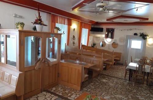 Cestica House | Discover SOBE RIM BREZJE DRAVSKO: Highly Rated Getaway
