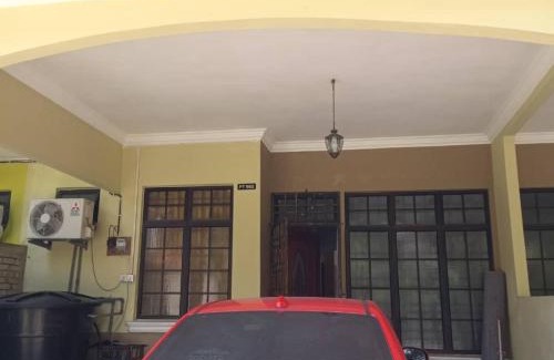 Pasir Mas House | Relax at Sobey Laris Homestay - Family-Friendly Retreat