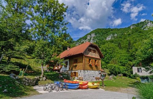 Presika House | Discover Sobol in Kočičin: Perfect for Families & Pets