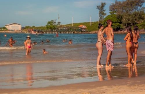 Armacao House | Pet-Friendly Paradise at Sobrado, Armação - 9.8/10 Rated