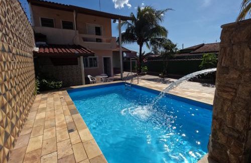 Cidade Nova Peruibe House | Cozy Retreat at Sobrado Aconchegante - Praia Peruíbe