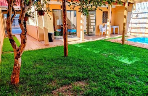 Sobrinho House | Relaxing Sobrado with Pool Near the Airport - Pet Friendly