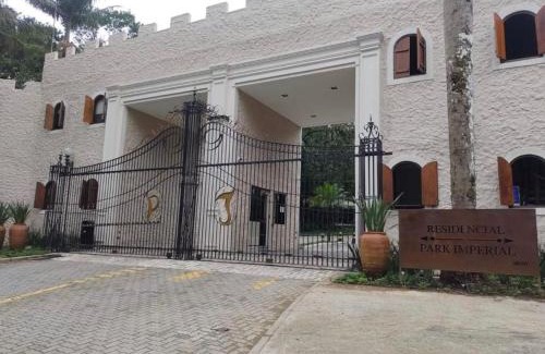 Porto Novo House | Explore Sobrado Condominio Park Imperial: Pet-Friendly Retreat