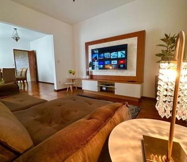 Botucatu House | Exceptional Sobrado Near Everything with Family-Friendly Perks
