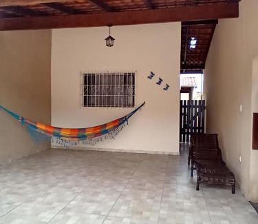 Praia da Enseada House | Experience the Perfect Getaway at Sobrado São Sebastião