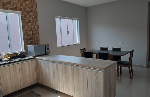Jardim Santa Tereza House | Beautiful Sobrado Novo-Indaia: Steps from the Beach