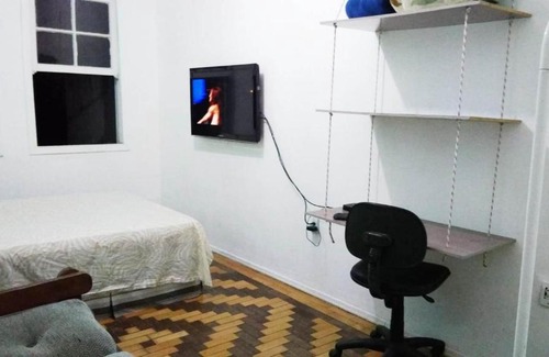 Centro Historico House | Budget-Friendly Sobrado Tranquilo Centro: Pet & Child Friendly