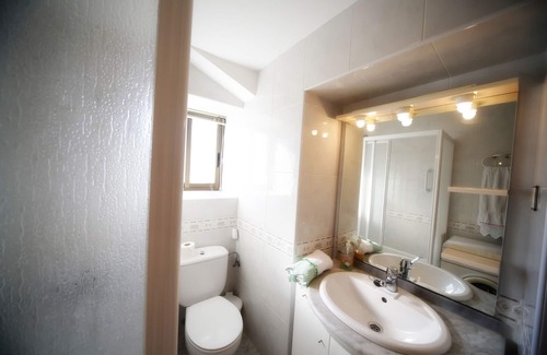 Laspuna Apartment | Explore SOBRARBE: A Unique Stay in AINSA and Beyond