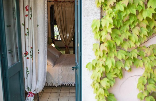 Palazzolo Acreide House | Pet-Friendly Retreat at Social Farm La Maddalena with Pool