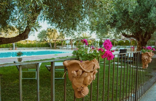 Palazzolo Acreide House | Pet-Friendly Retreat at Social Farm La Maddalena with Pool