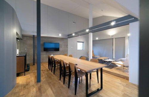 Nanao Villa | Top-Rated Family Retreat at Social Guest House Neltoko