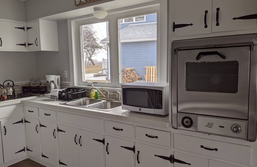 Sodus Point Cottage | Family-Friendly Sodus Bayside Cottage Getaway - Rated 10/10