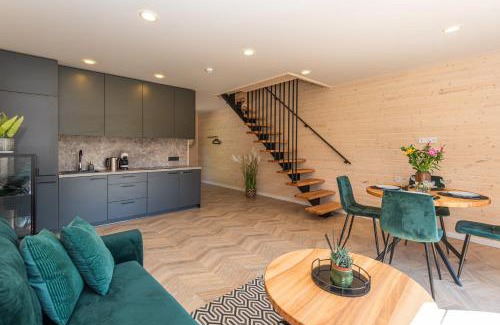 Priekule House | Top-Rated Sodyba pas Brolius - Cozy Barn House with Hot Tub