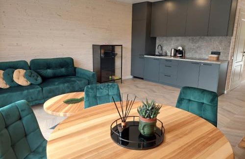 Priekule House | Top-Rated Sodyba pas Brolius - Cozy Barn House with Hot Tub