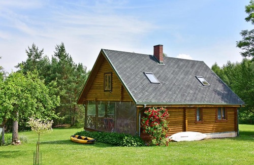 Alytus county Apartment | Experience Comfort at Sodyba “Rita” with Hot Tub & Pets Welcome
