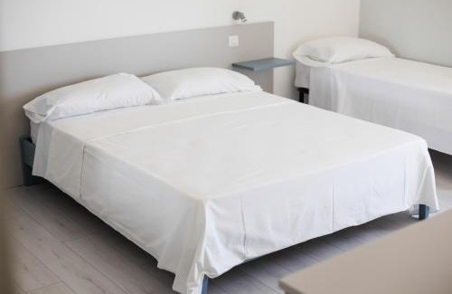 Sant'Agata di Militello House | Cozy Sofíta: Oceanfront Rooms with Breakfast & Pet Friendly