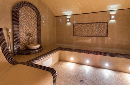 Zarichnyi District Hotel | Relaxing Sofa Boutique Hotel & SPA with Private Pool