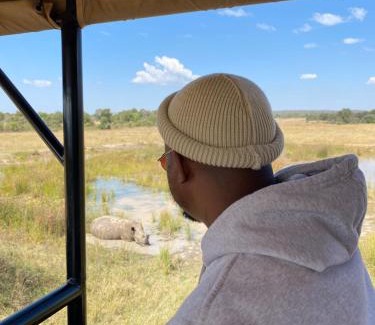 Sterkrivier House | Discover Sofala Lodge: Family-Friendly with Breakfast Included